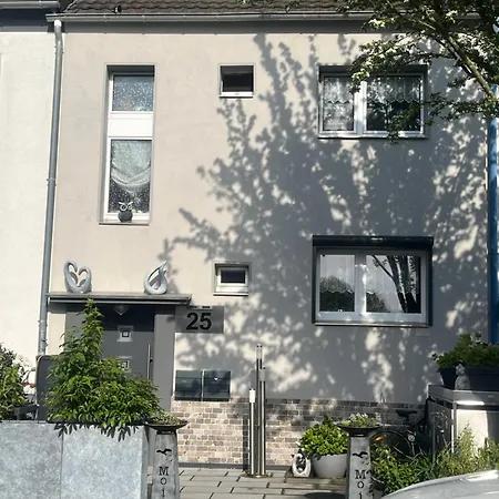 Gaestezimmer In Bei Duesseldorf Mit Einem Hauch Luxus