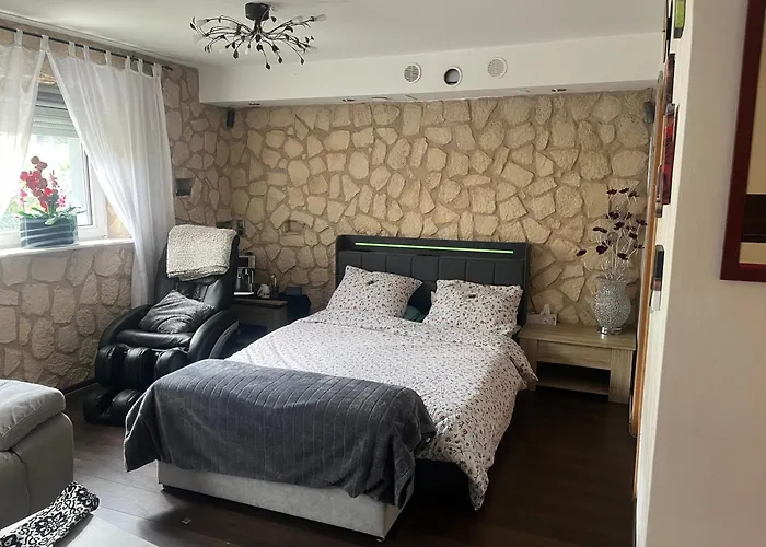 Gaestezimmer In Bei Duesseldorf Mit Einem Hauch Luxus